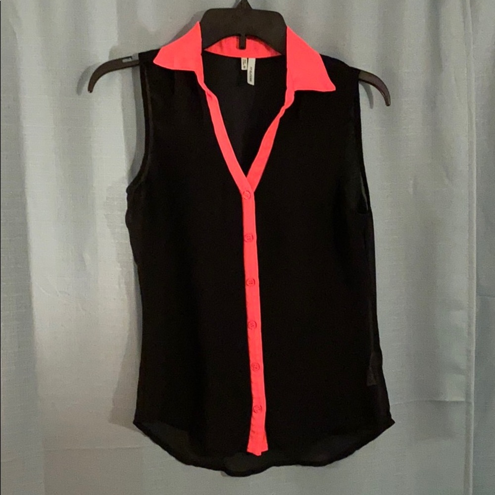 Sheer Sleeveless Shirt